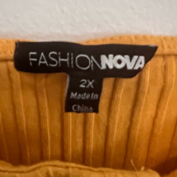 Fashion Nova Mustard Yellow Ribbed bodycon dress - Picture 4 of 4